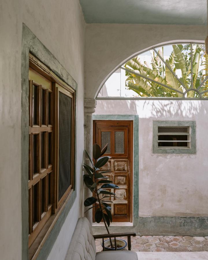 Casa Mezcla - Bed & Breakfast メリダ エクステリア 写真